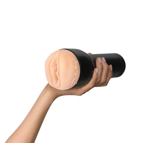 Kiiroo - Masturbator Ręczny Cipka Dainty Wilder Czarny Kiiroo Kiiroo - Masturbator Ręczny Cipka Dainty Wilder Czarny Kiiroo