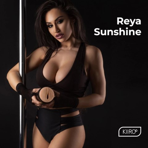 Kiiroo - Realistyczny masturbator cipka Reya Sunshine Black Kiiroo Kiiroo - Realistyczny masturbator cipka Reya Sunshine Black Kiiroo