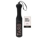 Sportsheets - Sex & Mischief Packa Z Napisem Brat Sportsheets