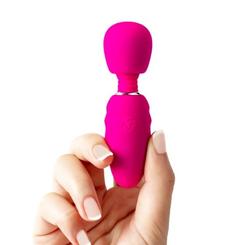 Masażer - Nomi Tang Pocket Wand Hot Pink Nomi Tang Masażer - Nomi Tang Pocket Wand Hot Pink Nomi Tang