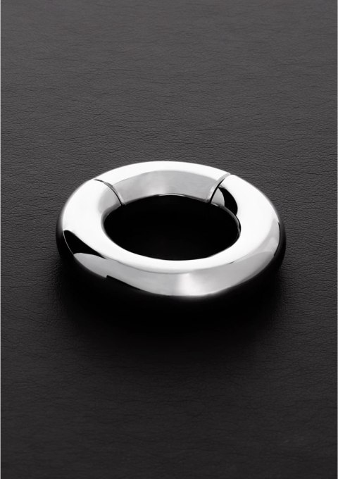 Steel - Okrągły noszak na jądra z magnesem 1,5 cm Steel by Shots Steel - Okrągły noszak na jądra z magnesem 1,5 cm Steel by Shots