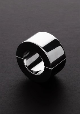 Steel - Owalny noszak na jądra 3,0 cm Steel by Shots Steel - Owalny noszak na jądra 3,0 cm Steel by Shots