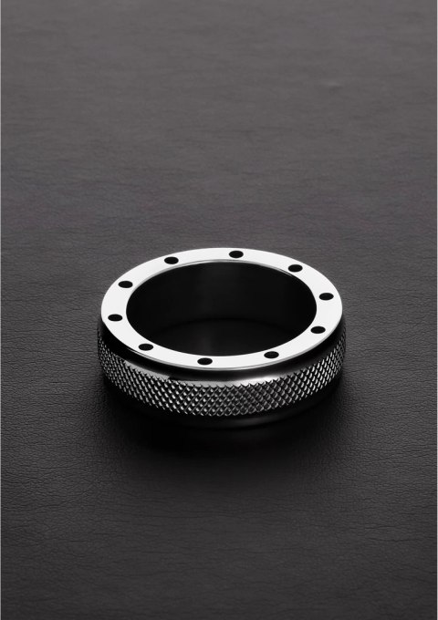Steel - Pierścień erekcyjny z 11 otworami wentylacyjnymi - 0.6 x 2 / 15 x 50 mm Steel by Shots Steel - Pierścień erekcyjny z 11 otworami wentylacyjnymi - 0.6 x 2 / 15 x 50 mm Steel by Shots