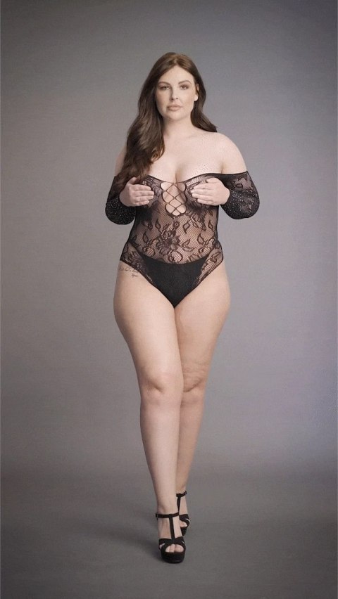 Le desir - Body ze stringami z otwartym kroczem Plus Size Le Désir by Shots Le desir - Body ze stringami z otwartym kroczem Plus Size Le Désir by Shots