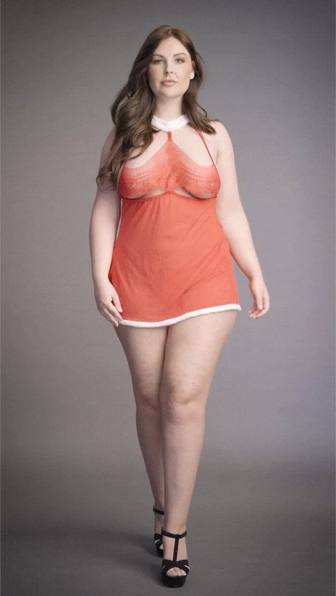 Le desir - Koszulka z wiązaniem na szyje Merry Plus Size Le Désir by Shots Le desir - Koszulka z wiązaniem na szyje Merry Plus Size Le Désir by Shots