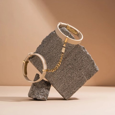 Crave - ID Cuffs - Mankiety skórzane pokryte 18k złotem Crave Crave - ID Cuffs - Mankiety skórzane pokryte 18k złotem Crave