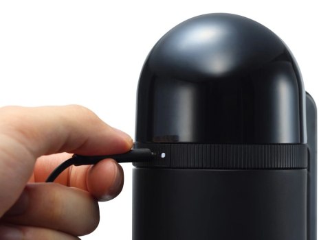 Tenga - Zestaw Masturbator Automatyczny Wielokrotnego Użytku Vacuum Max TENGA