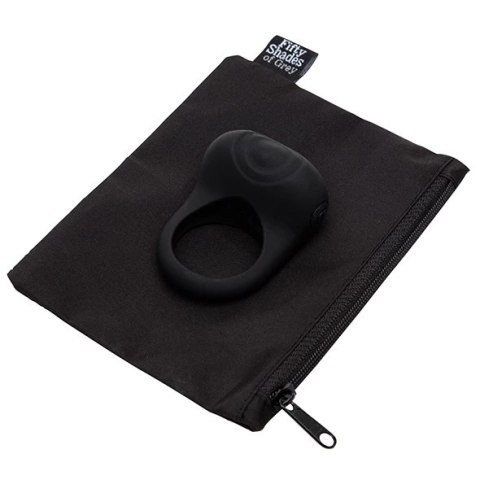 Pierścień wibrujący - Fifty Shades of Grey Sensation Vibrating Love Ring Fifty Shades of Grey Pierścień wibrujący - Fifty Shades of Grey Sensation Vibrating Love Ring Fifty Shades of Grey