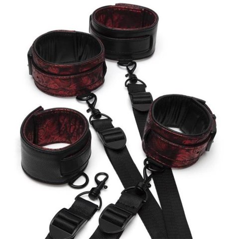 Zestaw do krępowania - Fifty Shades of Grey Sweet Anticipation Under Mattress Restraint Set Fifty Shades of Grey Zestaw do krępowania - Fifty Shades of Grey Sweet Anticipation Under Mattress Restraint Set Fifty Shades of Grey