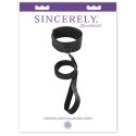 Obroża i smycz - Sportsheets Sincerely Locking Lace Collar & Leash Sportsheets